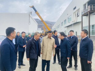 赤峰市代表团一行莅临惠临食品公司调查调研